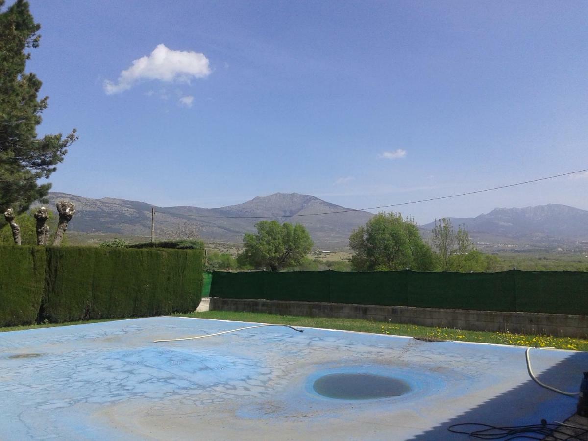 La "Casita" De La Sierra Pension Guadarrama Buitenkant foto