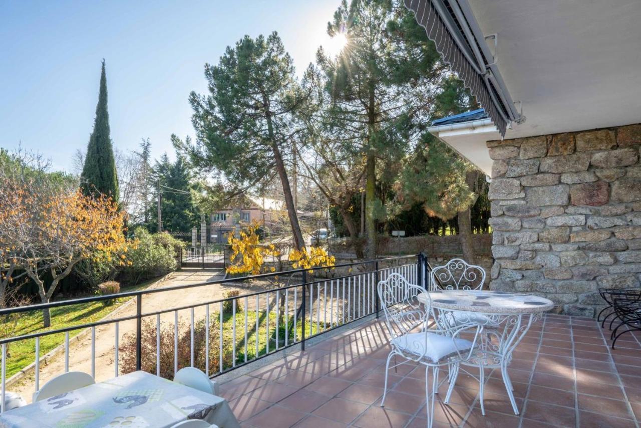La "Casita" De La Sierra Pension Guadarrama Buitenkant foto