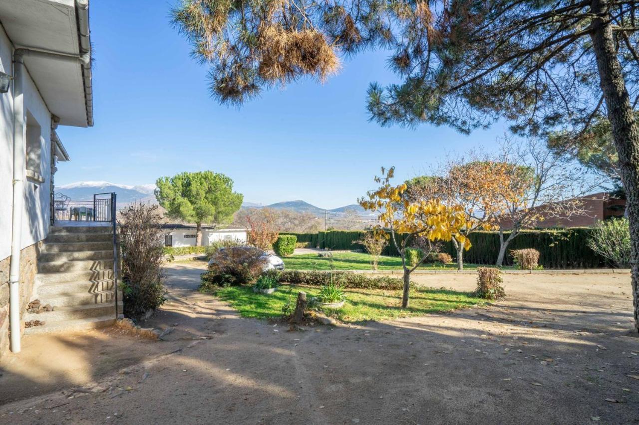 La "Casita" De La Sierra Pension Guadarrama Buitenkant foto